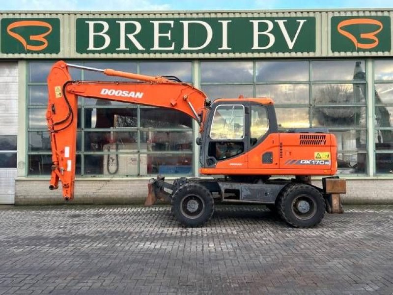 Mobilbagger типа Doosan DX170W, Gebrauchtmaschine в Roosendaal (Фотография 2)