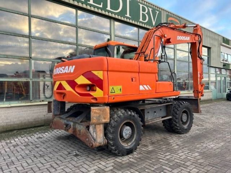 Mobilbagger Türe ait Doosan DX170W, Gebrauchtmaschine içinde Roosendaal (resim 4)