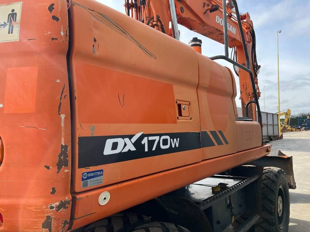 Mobilbagger des Typs Doosan DX170W, Gebrauchtmaschine in Venlo (Bild 9)