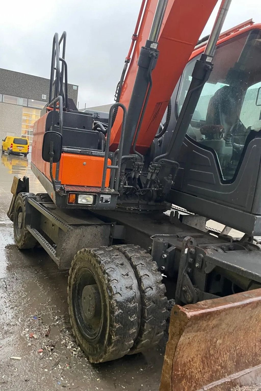 Mobilbagger typu Doosan DX210 WE-5, Gebrauchtmaschine v Wevelgem (Obrázek 5)