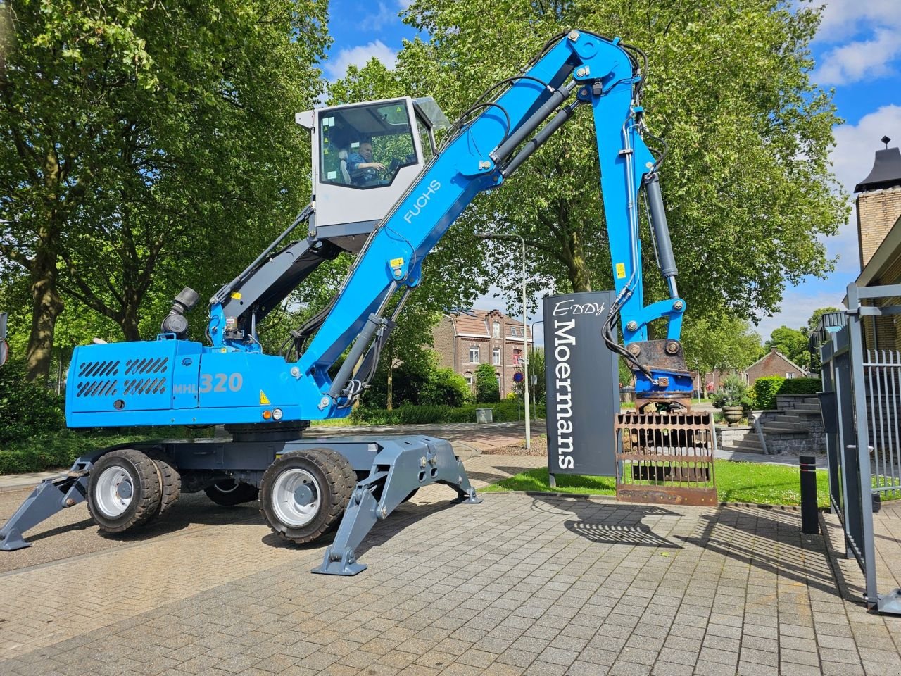 Mobilbagger del tipo Fuchs MHL 320, Gebrauchtmaschine en Geleen (Imagen 1)