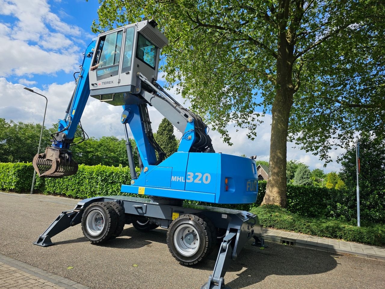 Mobilbagger tip Fuchs MHL 320, Gebrauchtmaschine in Geleen (Poză 3)