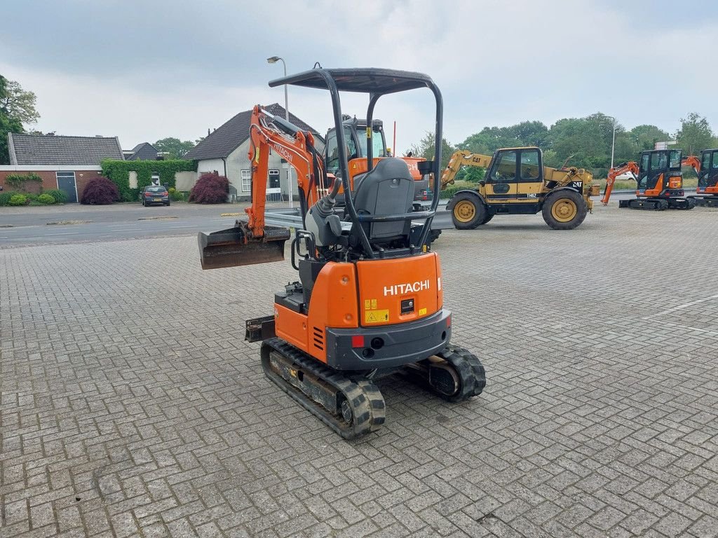 Mobilbagger van het type Hitachi 19U, Gebrauchtmaschine in Wierden (Foto 3)