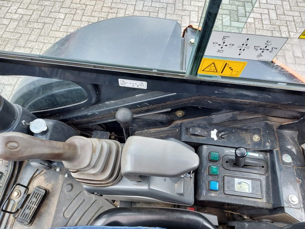 Mobilbagger типа Hitachi 26U, Gebrauchtmaschine в Wierden (Фотография 8)