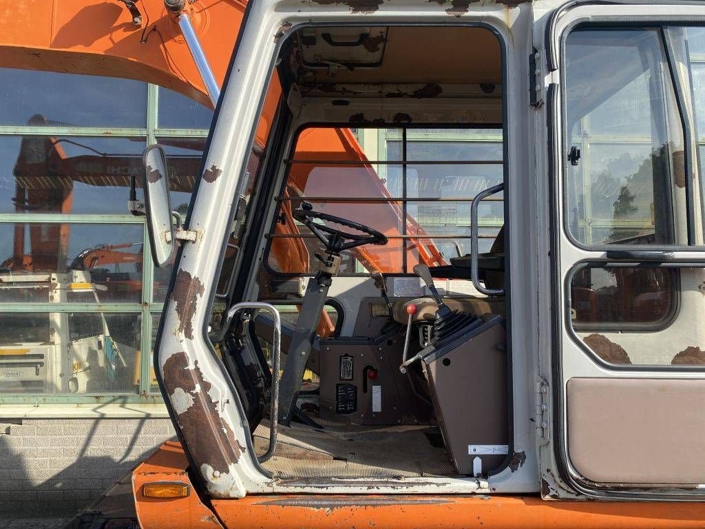 Mobilbagger del tipo Hitachi EX 100 W D, Gebrauchtmaschine en Roosendaal (Imagen 9)