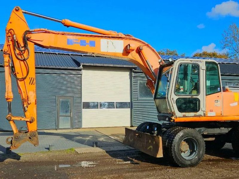 Mobilbagger typu Hitachi FH 150w, Gebrauchtmaschine v Scharsterbrug