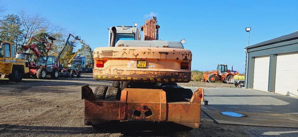 Mobilbagger от тип Hitachi FH 150w, Gebrauchtmaschine в Scharsterbrug (Снимка 3)