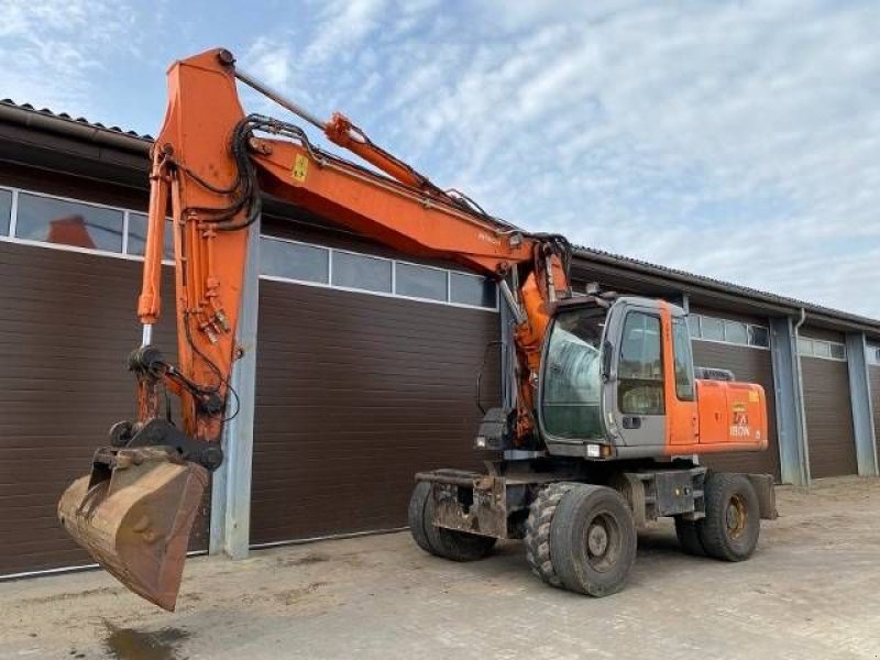 Mobilbagger des Typs Hitachi Zaxis 180W, Gebrauchtmaschine in Roosendaal (Bild 1)