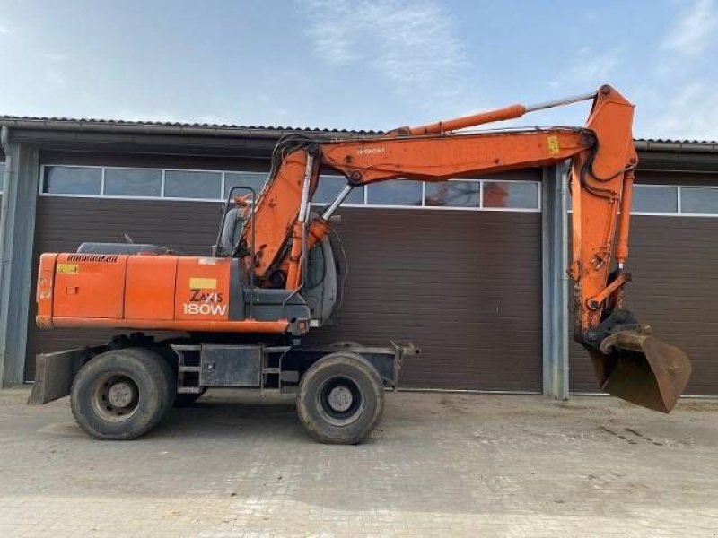 Mobilbagger du type Hitachi Zaxis 180W, Gebrauchtmaschine en Roosendaal (Photo 5)