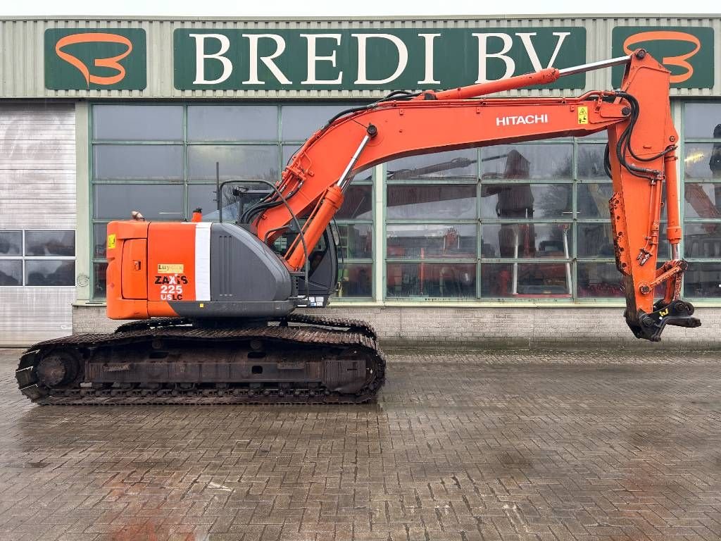 Mobilbagger of the type Hitachi Zaxis 225 US LC-3, Gebrauchtmaschine in Roosendaal (Picture 2)