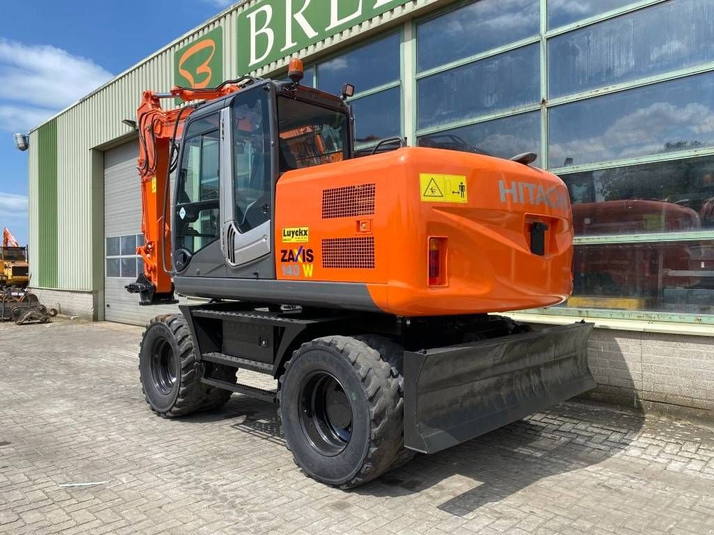 Mobilbagger typu Hitachi ZX 140 W-3, Gebrauchtmaschine w Roosendaal (Zdjęcie 3)