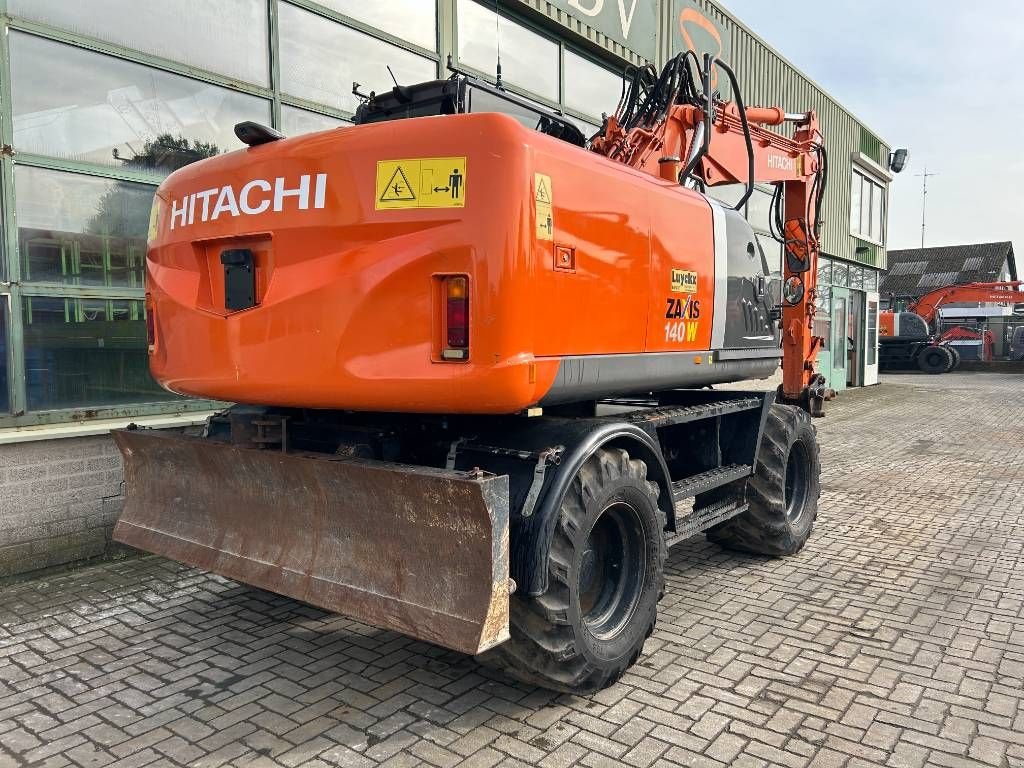 Mobilbagger Türe ait Hitachi ZX 140 W-3, Gebrauchtmaschine içinde Roosendaal (resim 7)