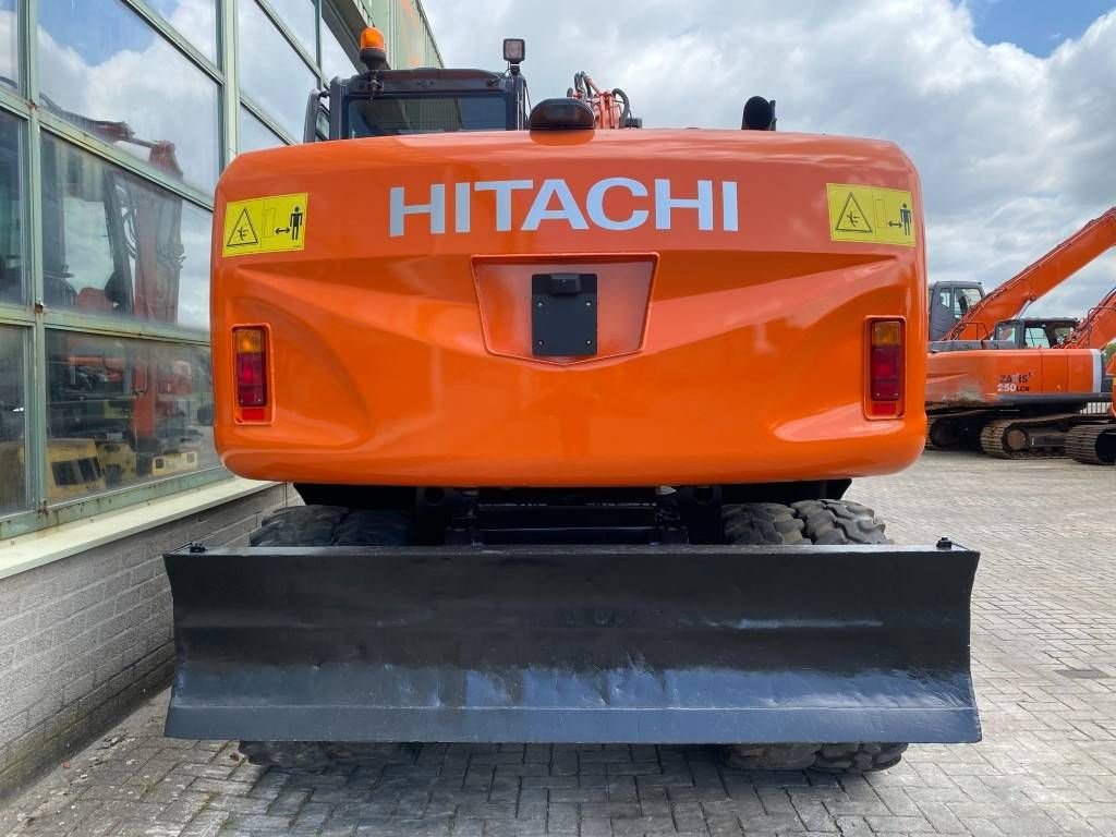 Mobilbagger typu Hitachi ZX 140 W-3, Gebrauchtmaschine w Roosendaal (Zdjęcie 8)