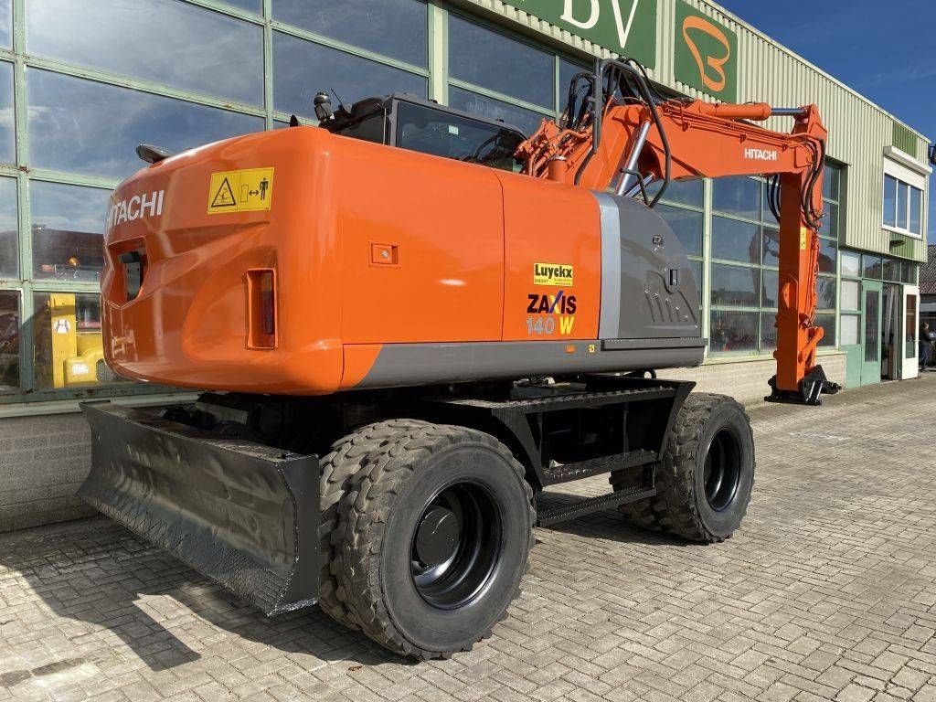 Mobilbagger typu Hitachi ZX 140 W-3, Gebrauchtmaschine w Roosendaal (Zdjęcie 5)