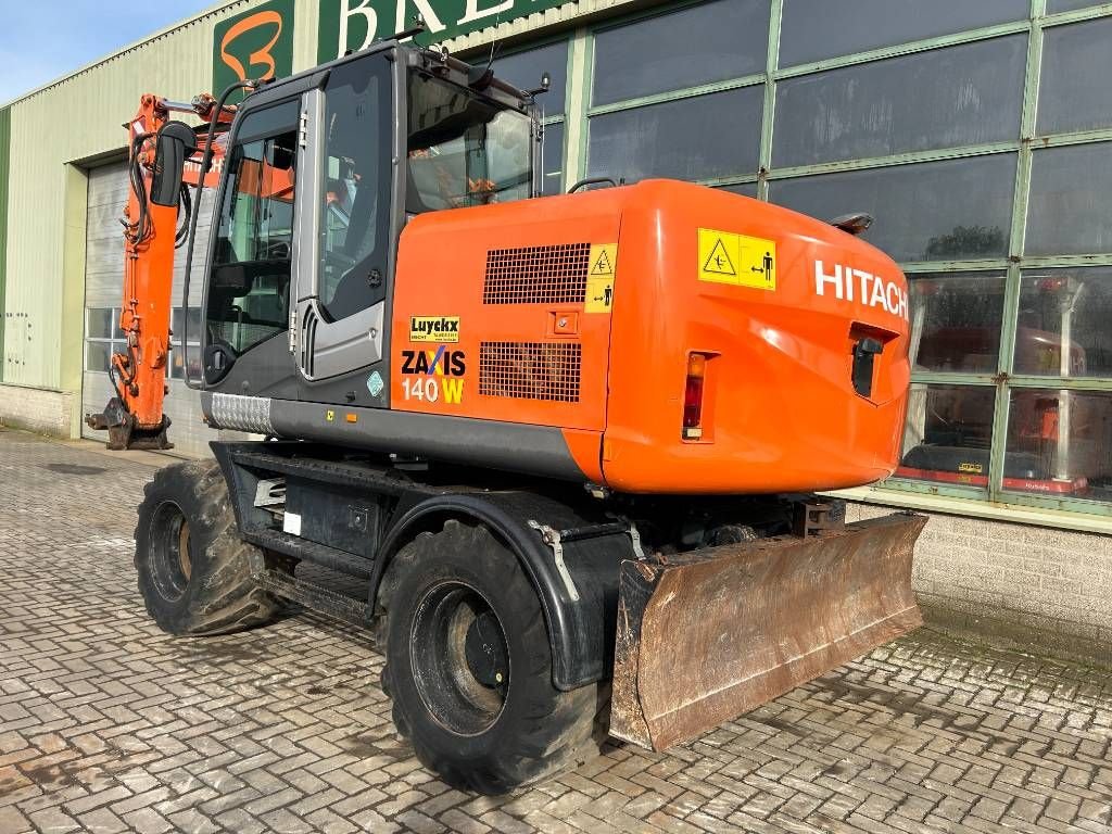 Mobilbagger del tipo Hitachi ZX 140 W-3, Gebrauchtmaschine en Roosendaal (Imagen 5)