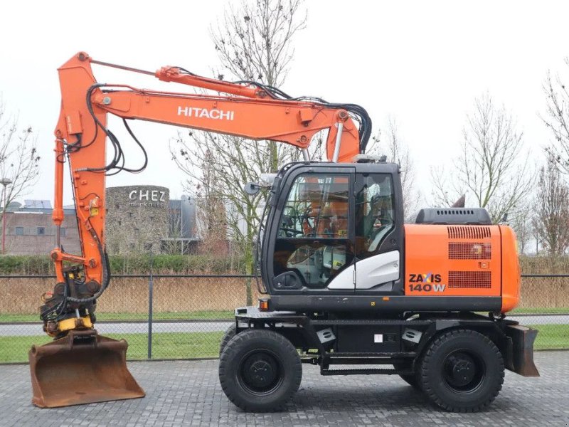 Mobilbagger des Typs Hitachi ZX 140 W-5B ENGCON BUCKET AIRCO, Gebrauchtmaschine in Marknesse