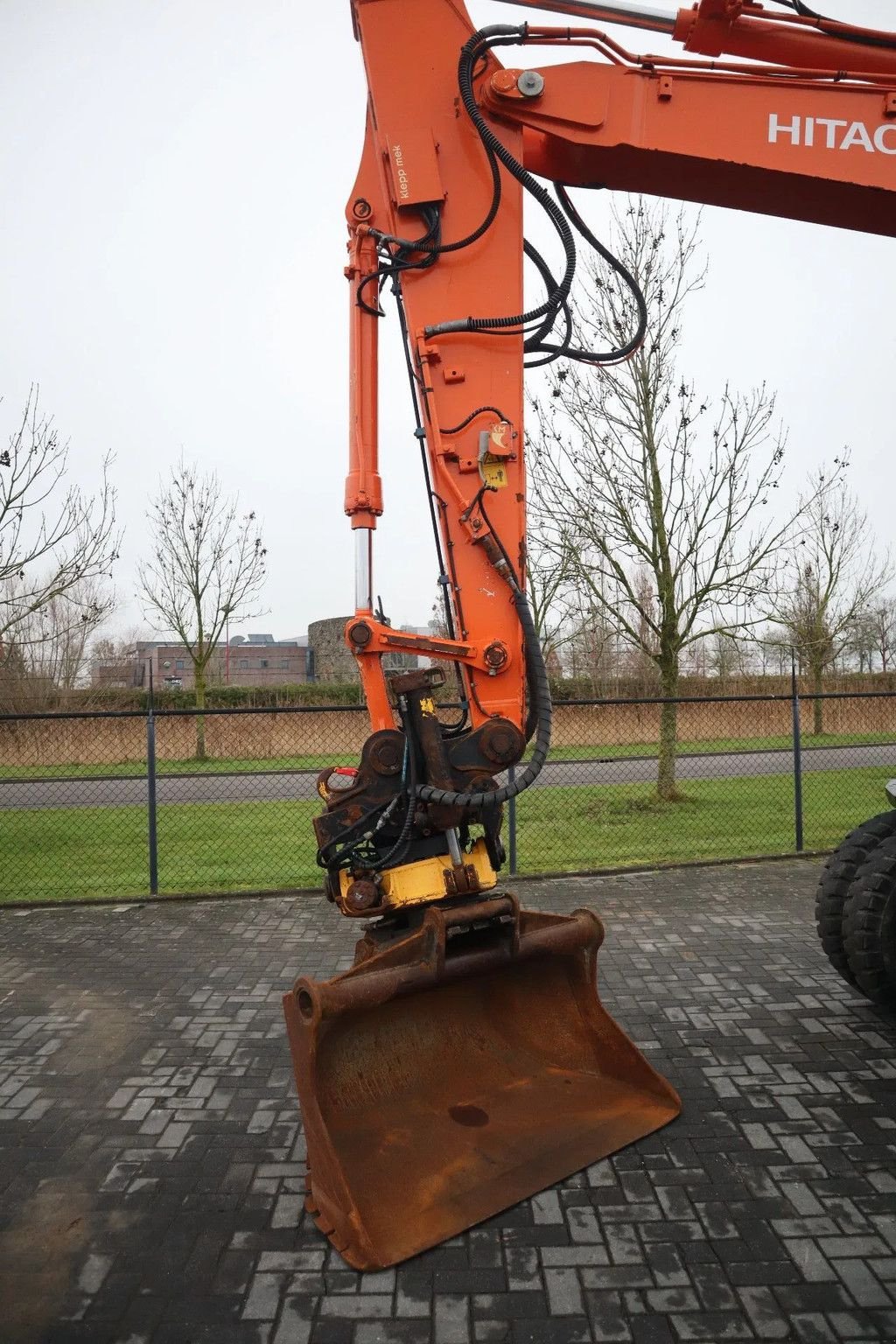 Mobilbagger des Typs Hitachi ZX 140 W-5B ENGCON BUCKET AIRCO, Gebrauchtmaschine in Marknesse (Bild 9)