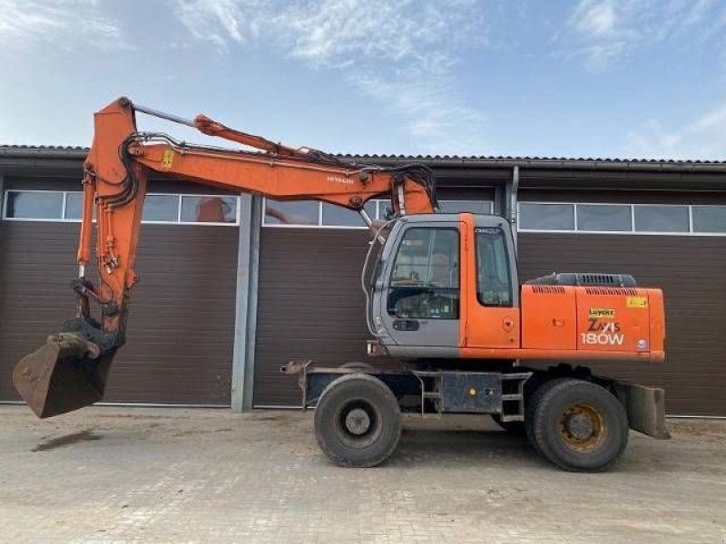 Mobilbagger tipa Hitachi ZX 180 W, Gebrauchtmaschine u Roosendaal (Slika 1)