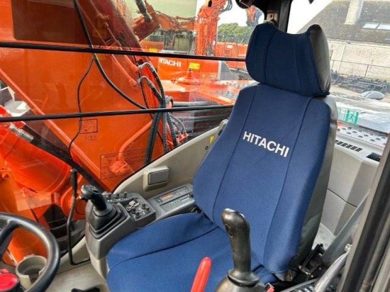 Mobilbagger of the type Hitachi ZX 190 W-3, Gebrauchtmaschine in Roosendaal (Picture 11)