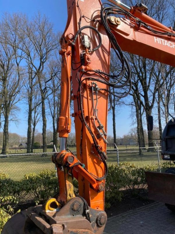 Mobilbagger del tipo Hitachi ZX140W-3 Mobiele kraan excavator, Gebrauchtmaschine en Harskamp (Imagen 9)