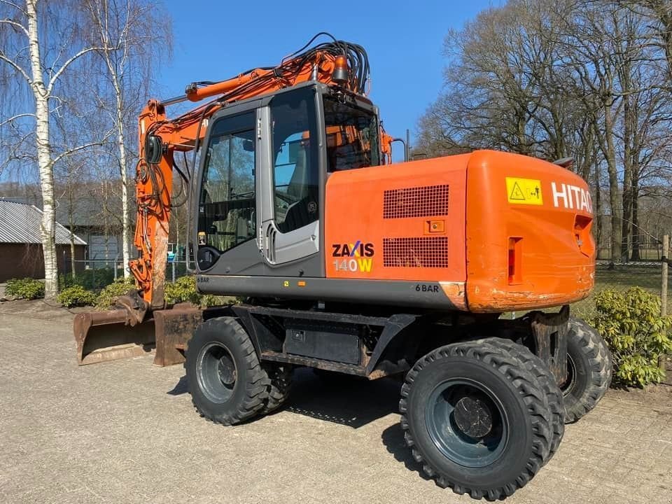 Mobilbagger Türe ait Hitachi ZX140W-3 Mobiele kraan excavator, Gebrauchtmaschine içinde Harskamp (resim 5)