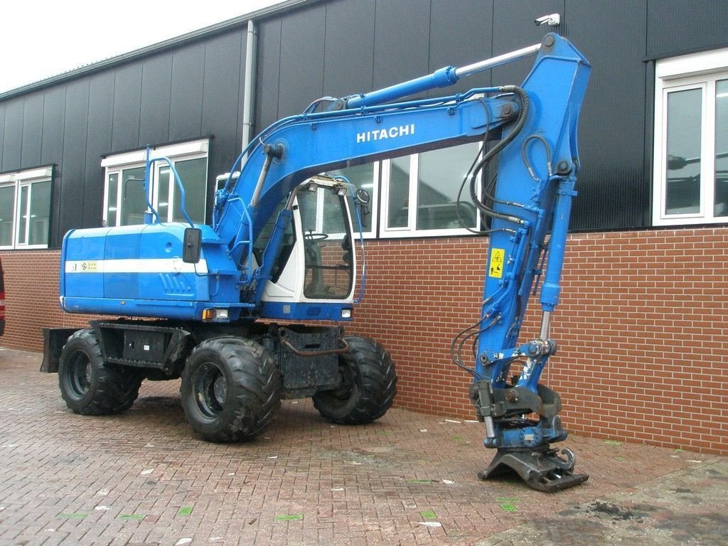 Mobilbagger Türe ait Hitachi ZX140W-3, Gebrauchtmaschine içinde Barneveld (resim 4)