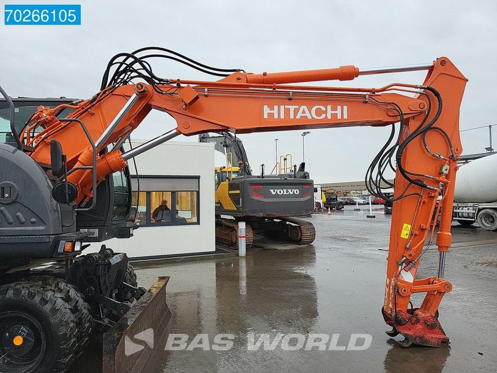 Mobilbagger van het type Hitachi ZX140W -3, Gebrauchtmaschine in Veghel (Foto 5)