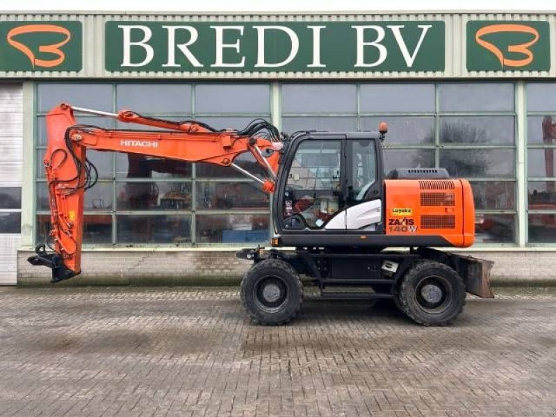 Mobilbagger van het type Hitachi ZX140W-5B, Gebrauchtmaschine in Roosendaal (Foto 1)