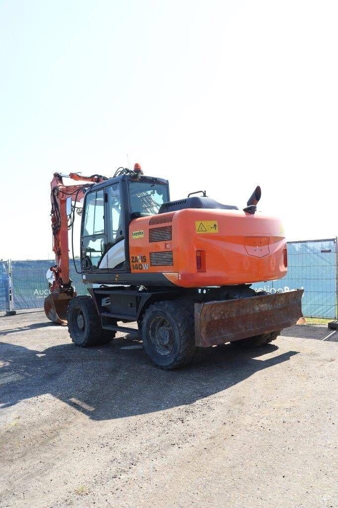 Mobilbagger typu Hitachi ZX140W-5B, Gebrauchtmaschine w Antwerpen (Zdjęcie 4)