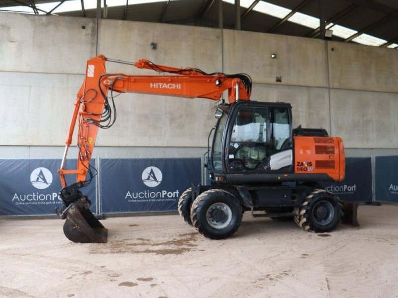 Mobilbagger del tipo Hitachi ZX140W-5B, Gebrauchtmaschine en Antwerpen