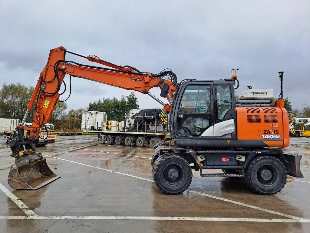 Mobilbagger tipa Hitachi ZX140WTB-6 (Topcon GPS + Engcon), Gebrauchtmaschine u Stabroek (Slika 1)