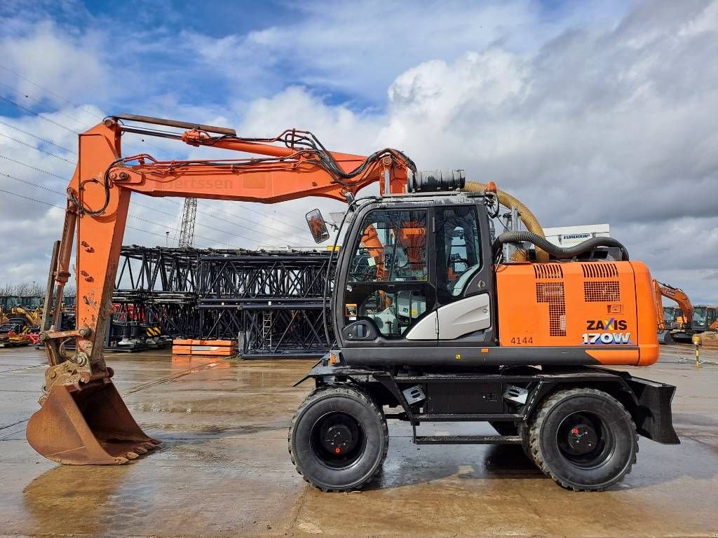 Mobilbagger van het type Hitachi ZX170W-6-2P, Gebrauchtmaschine in Stabroek (Foto 1)