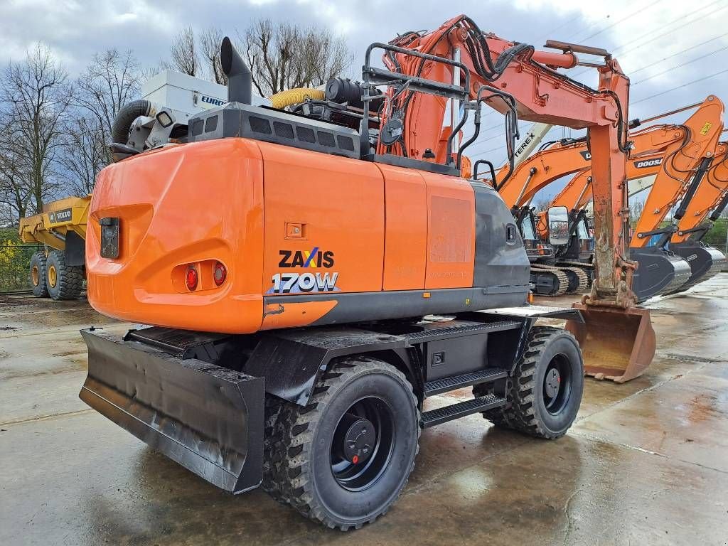 Mobilbagger typu Hitachi ZX170W-6-2P, Gebrauchtmaschine w Stabroek (Zdjęcie 4)