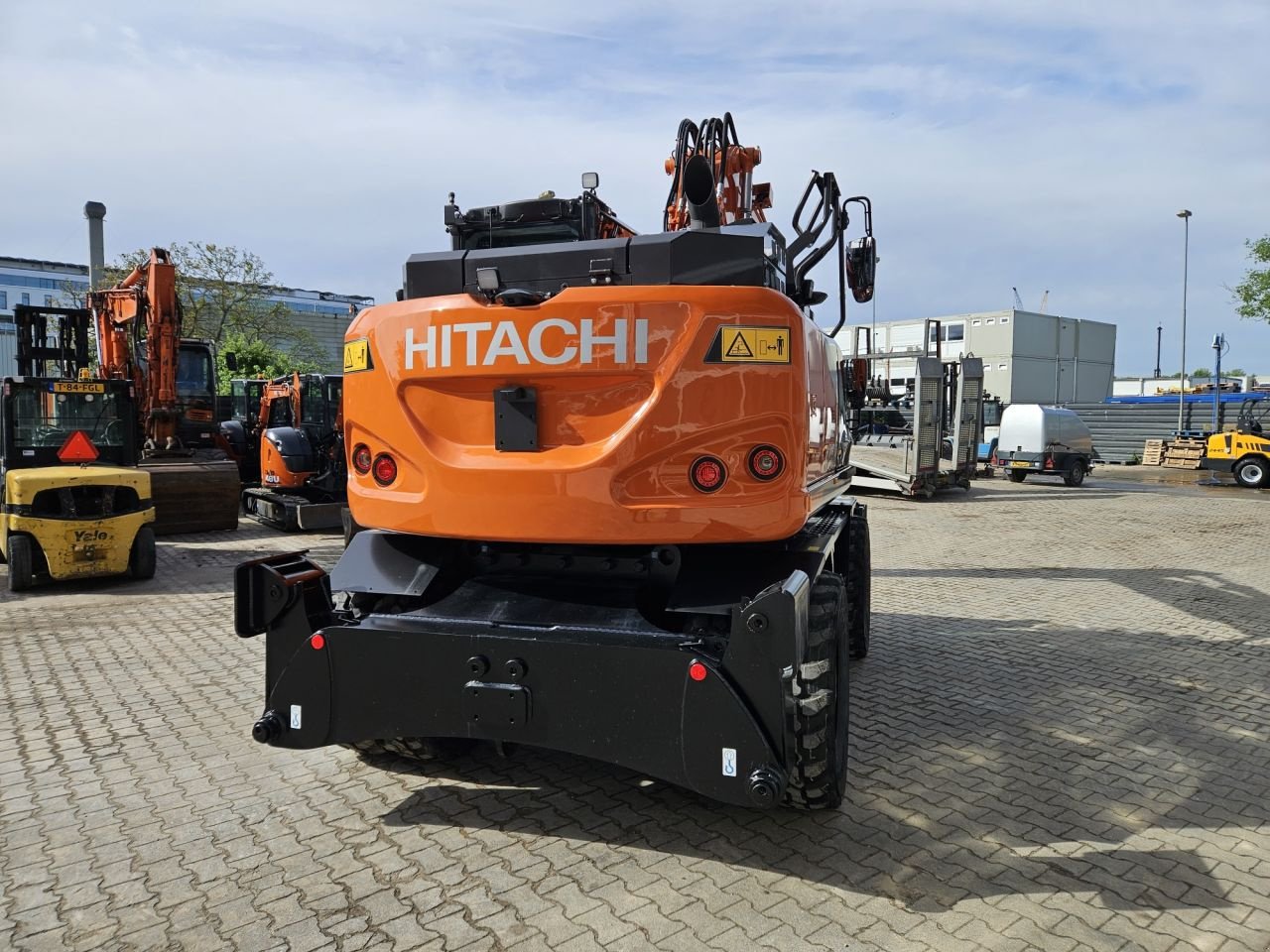 Mobilbagger du type Hitachi ZX175W-7, Neumaschine en Veldhoven (Photo 3)