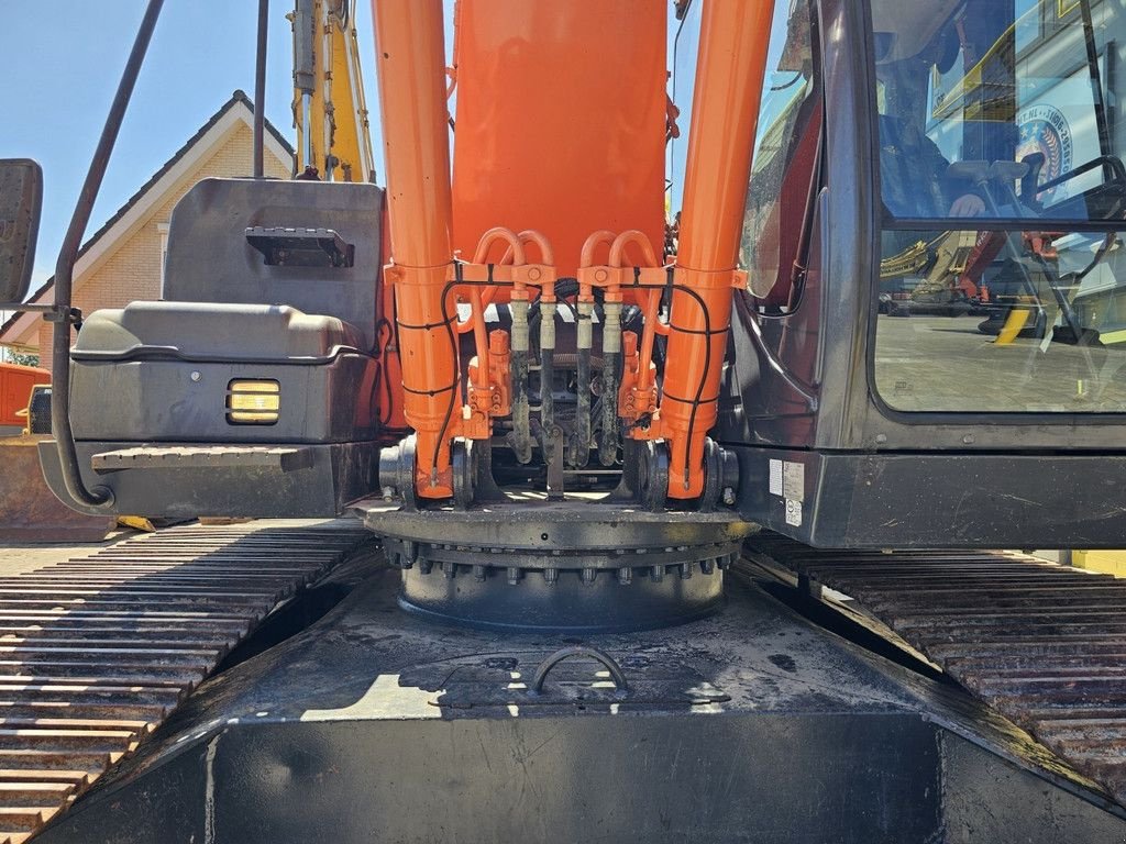 Mobilbagger του τύπου Hitachi ZX250LC-5B, Gebrauchtmaschine σε Krabbendijke (Φωτογραφία 9)