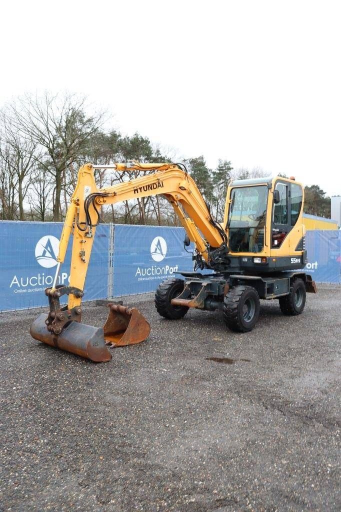 Mobilbagger du type Hyundai 55W-9, Gebrauchtmaschine en Antwerpen (Photo 10)