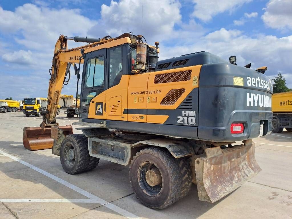 Mobilbagger van het type Hyundai HW210, Gebrauchtmaschine in Stabroek (Foto 2)