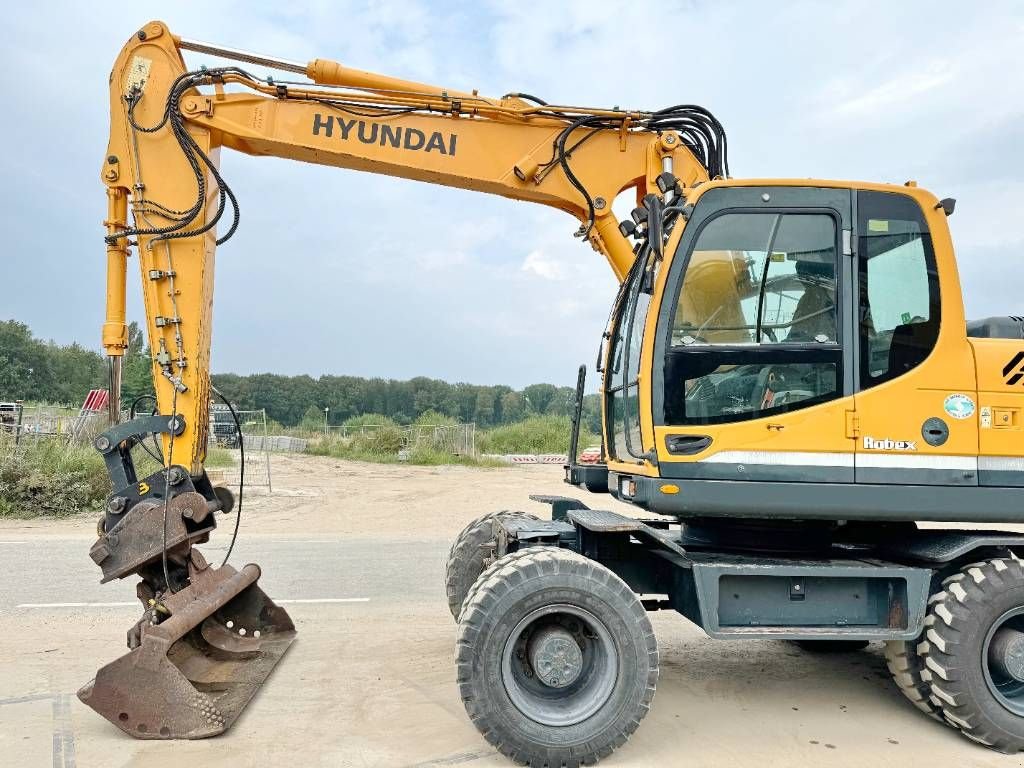 Mobilbagger of the type Hyundai R140W-9 - German Machine / Tilting Bucket, Gebrauchtmaschine in Veldhoven (Picture 10)