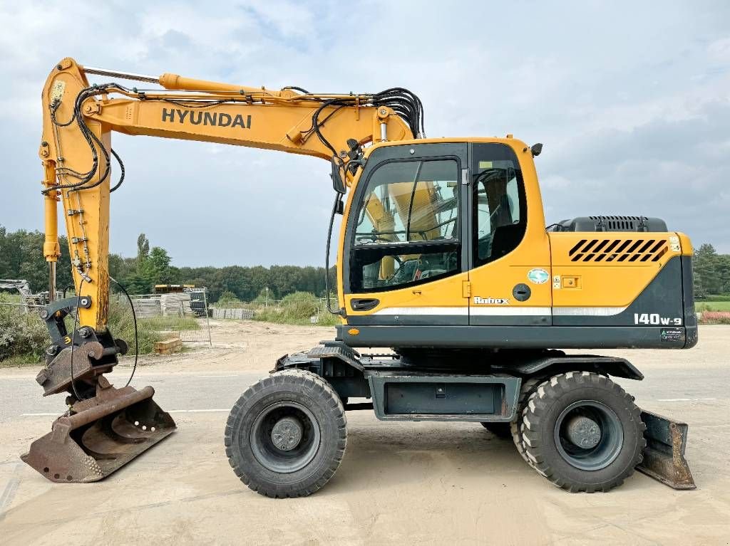 Mobilbagger typu Hyundai R140W-9 - German Machine / Tilting Bucket, Gebrauchtmaschine v Veldhoven (Obrázek 1)