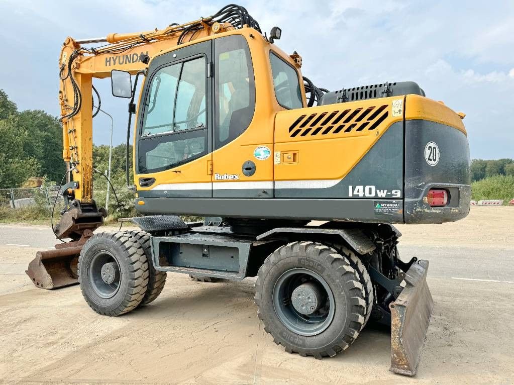 Mobilbagger Türe ait Hyundai R140W-9 - German Machine / Tilting Bucket, Gebrauchtmaschine içinde Veldhoven (resim 3)