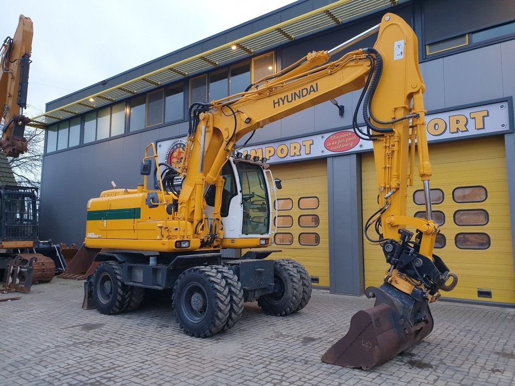 Mobilbagger tip Hyundai Robex 140W-9, Gebrauchtmaschine in Krabbendijke (Poză 8)