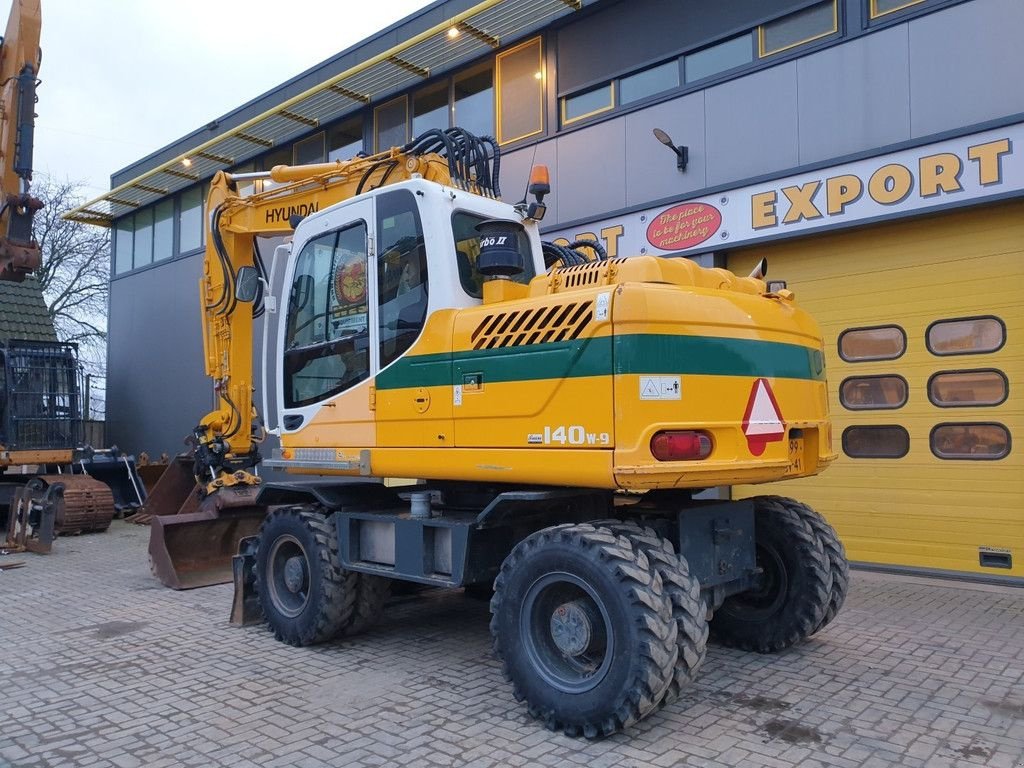 Mobilbagger of the type Hyundai Robex 140W-9, Gebrauchtmaschine in Krabbendijke (Picture 3)