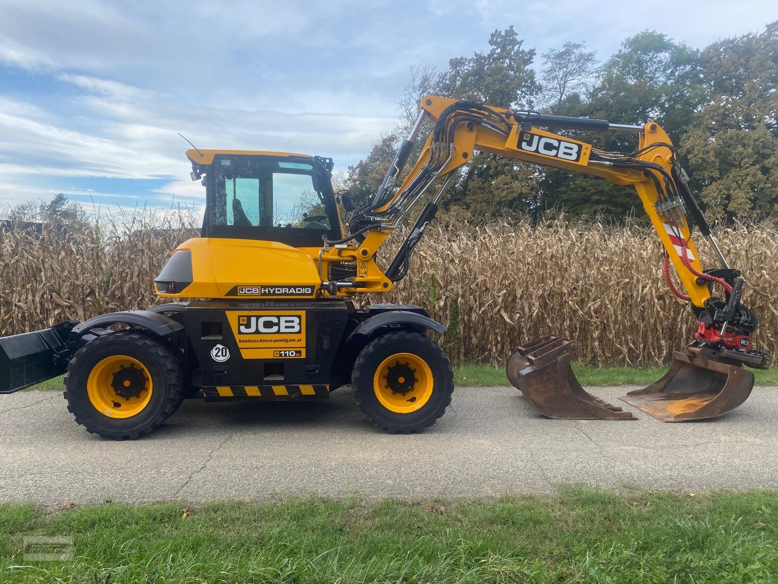 Mobilbagger van het type JCB HD 110 WT 4F, Gebrauchtmaschine in Deutsch - Goritz (Foto 2)