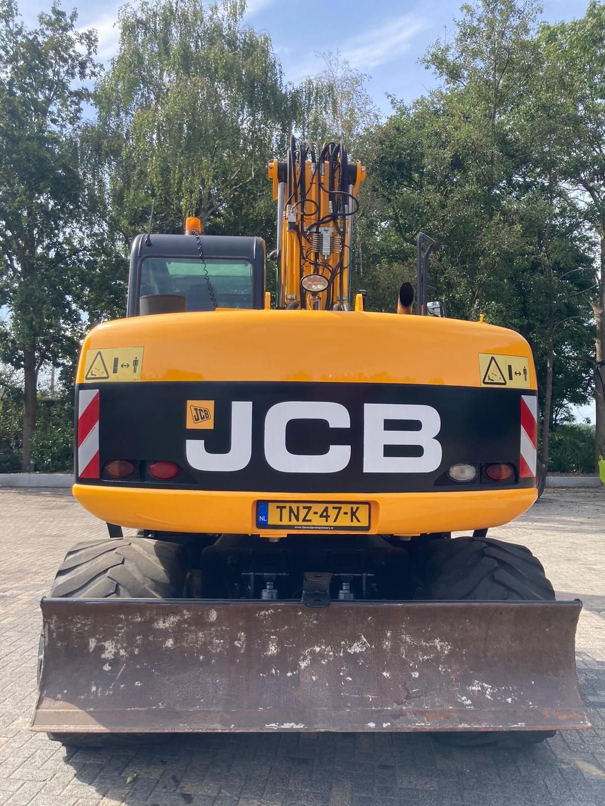 Mobilbagger van het type JCB JS145W, Gebrauchtmaschine in Vriezenveen (Foto 4)