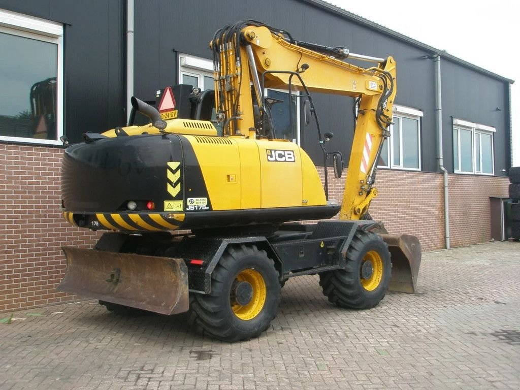 Mobilbagger tip JCB JS175W, Gebrauchtmaschine in Barneveld (Poză 3)