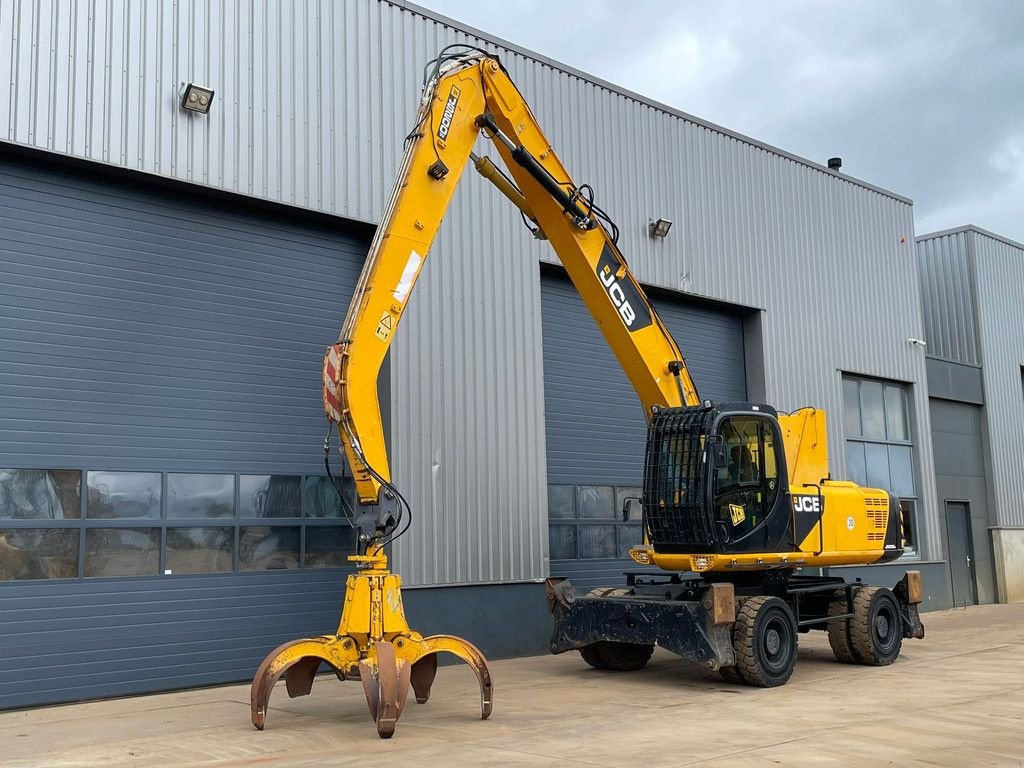 Mobilbagger of the type JCB JS200W Material Handler, Gebrauchtmaschine in Velddriel (Picture 2)