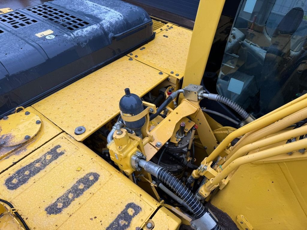 Mobilbagger des Typs Komatsu HB215LC-1 HYBRID, Gebrauchtmaschine in Velddriel (Bild 11)