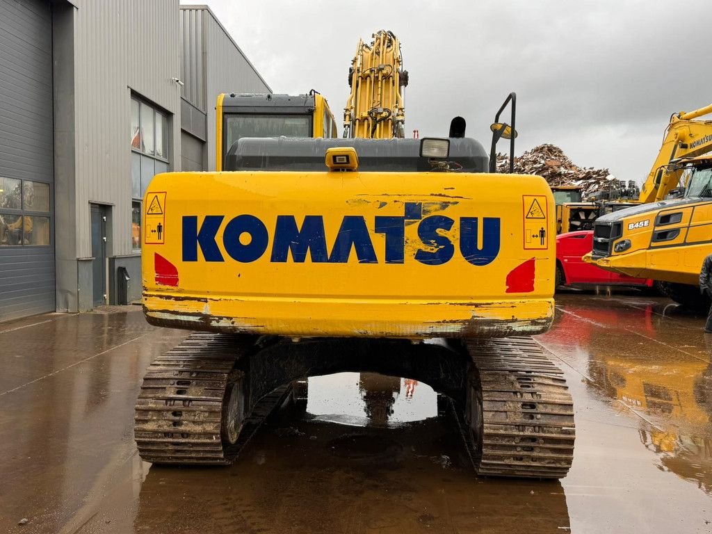 Mobilbagger des Typs Komatsu HB215LC-1 HYBRID, Gebrauchtmaschine in Velddriel (Bild 4)