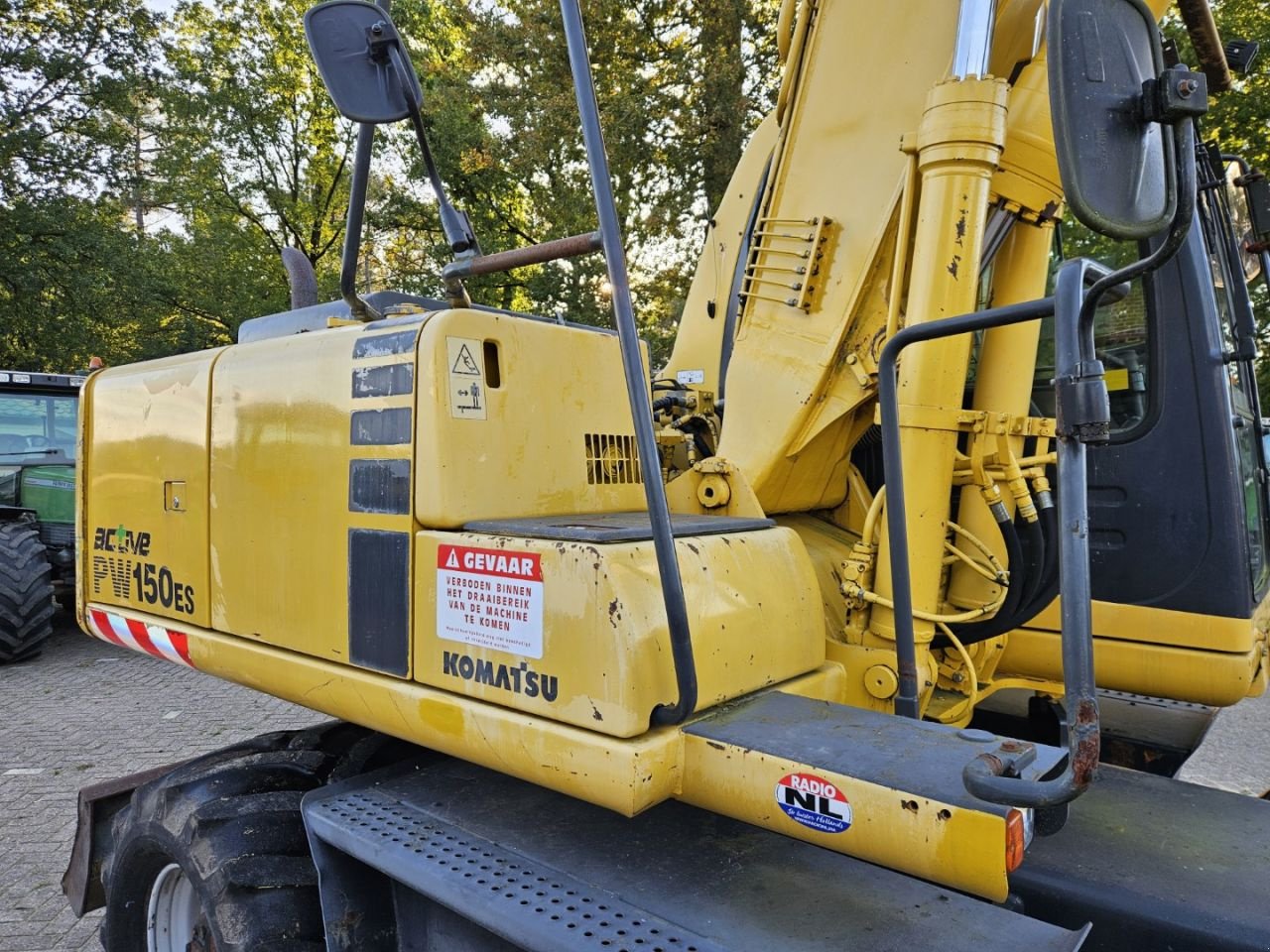 Mobilbagger типа Komatsu PW 150 es graafmachine, Gebrauchtmaschine в Bergen op Zoom (Фотография 5)