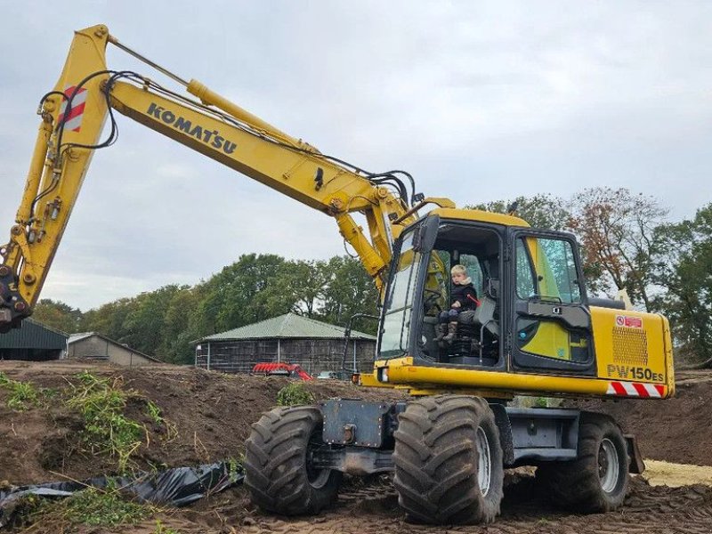 Mobilbagger Türe ait Komatsu PW 150 es Mobiele graafmachine Bandenkraan kraan, Gebrauchtmaschine içinde Bergen op Zoom (resim 1)